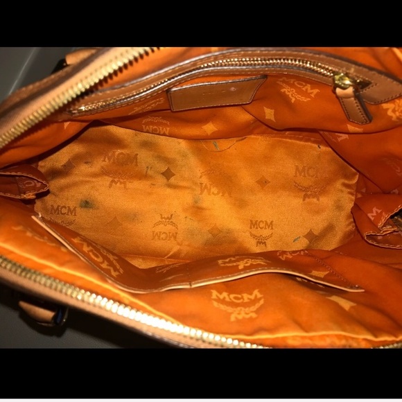 MCM Medium Heritage Canvas Bowling Bag in Cognac - Picture 7 of 16